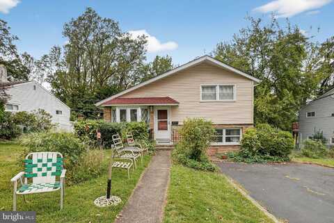 204 COWBELL ROAD, WILLOW GROVE, PA 19090