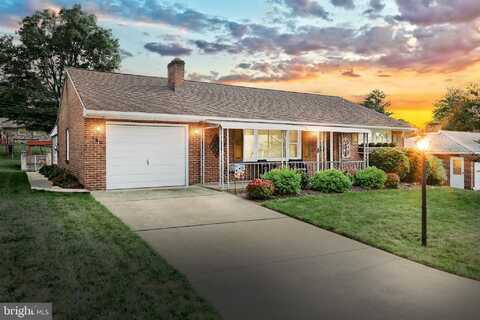 160 PENWOOD ROAD, YORK, PA 17406