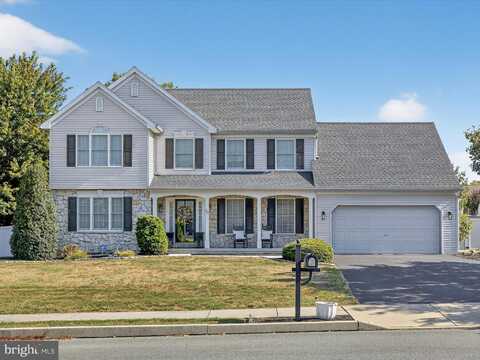 39 SARAH LANE, MOUNT JOY, PA 17552