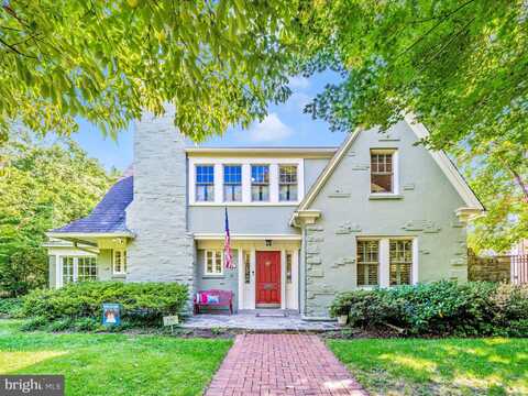 3902 ASPEN STREET, CHEVY CHASE, MD 20815