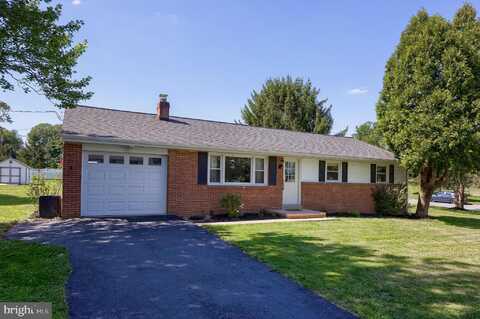 695 IMPERIAL DRIVE, LANCASTER, PA 17601