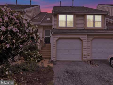 40 CHATHAM DRIVE, MORGANTOWN, PA 19543