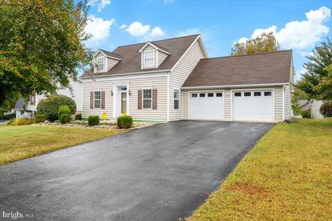 110 ARTISAN WAY, MARTINSBURG, WV 25401