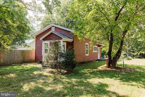 140 S MAIN STREET, BOWLING GREEN, VA 22427