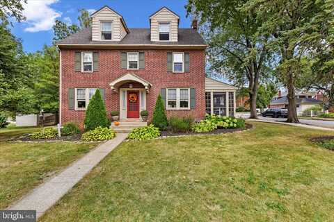 101 N VERNON STREET, YORK, PA 17402