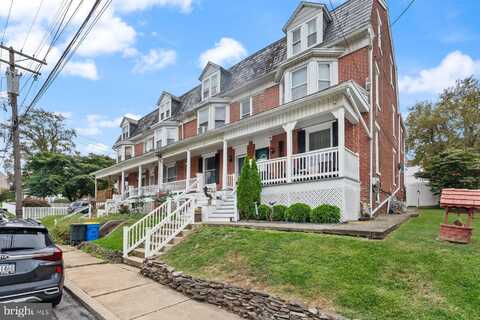 321 ATLANTIC AVENUE, RED LION, PA 17356