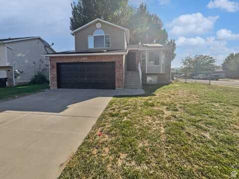 1694 N 2225 W, Clinton, UT 84015