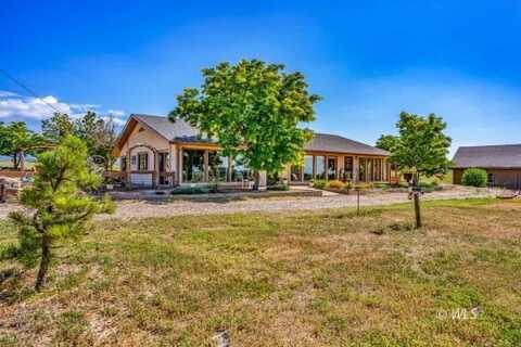 925 2nd St, Penrose, CO 81240