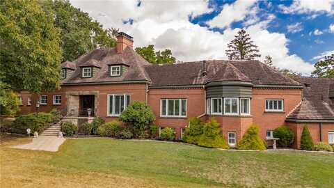 520 Bonar Ave, Franklin, PA 15370