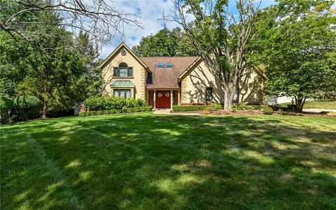 4267 Laurel Ridge Dr, Hampden Township, PA 15101