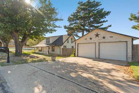 220 W Wichita Street, Miami, TX 79059