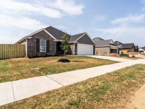 420 Coconut LN, Centerton, AR 72719