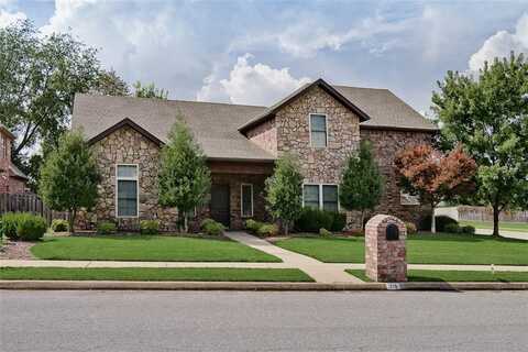 315 NW O ST, Bentonville, AR 72712