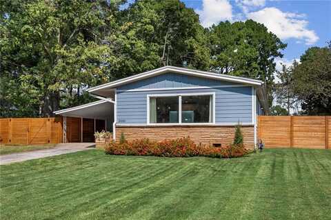 2000 W Lawson ST, Fayetteville, AR 72703