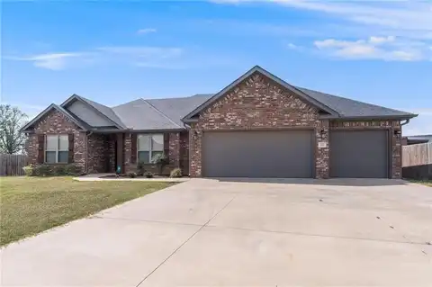 557 Rossi ST, Tontitown, AR 72762