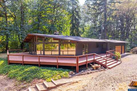 42121 Moran Ln, Lebanon, OR 97355