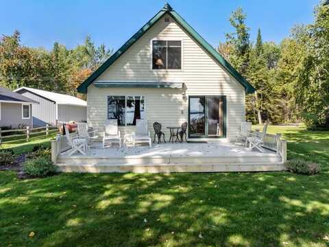 9160 Silver Strand Road, Levering, MI 49755