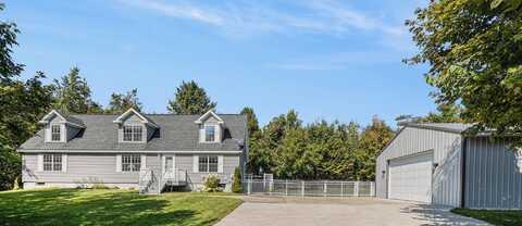 11738 Jewell Road, Vanderbilt, MI 49795