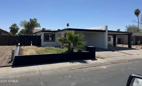 5737 N 69TH Avenue, Glendale, AZ 85303