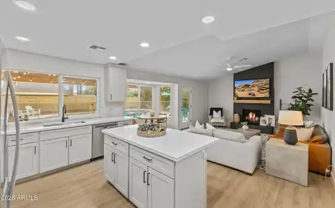 5009 E PARADISE Lane, Scottsdale, AZ 85254