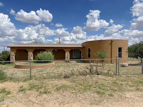 5453 S SAN FERNANDO Avenue, Sierra Vista, AZ 85650