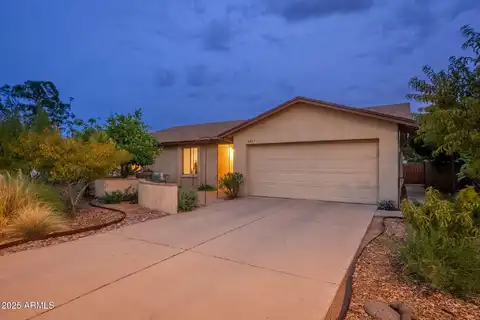 6017 E ACOMA Drive, Scottsdale, AZ 85254
