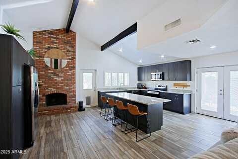2559 W OLLA Circle, Mesa, AZ 85202