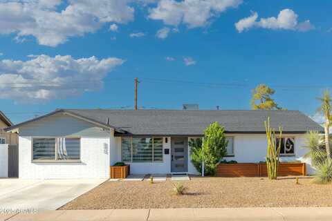 8024 E HUBBELL Street, Scottsdale, AZ 85257