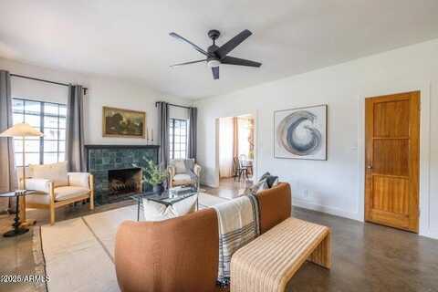 313 W VERNON Avenue, Phoenix, AZ 85003
