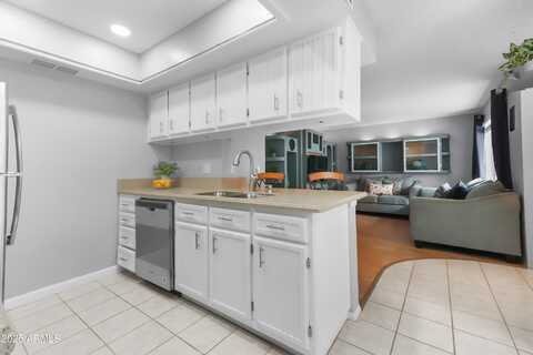520 N STAPLEY Drive, Mesa, AZ 85203