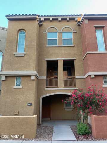 240 W JUNIPER Avenue, Gilbert, AZ 85233