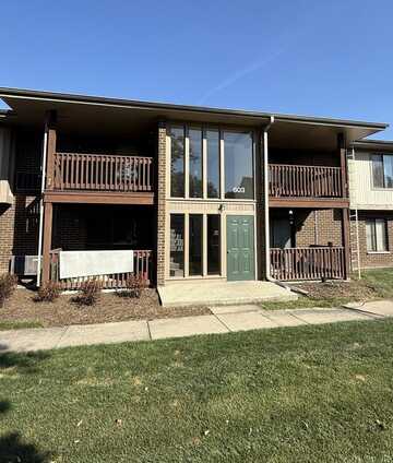 803 Brook Drive, Streamwood, IL 60107
