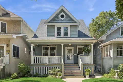 821 S. Cuyler Avenue, Oak Park, IL 60304