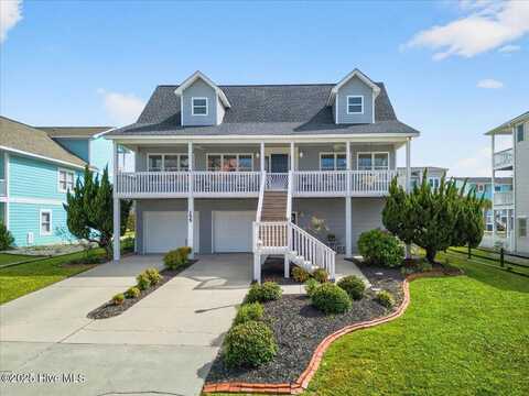 155 Yacht Watch Drive, Holden Beach, NC 28462