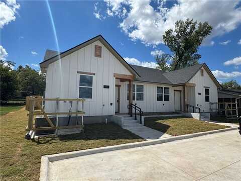 603 North Echols Street, Caldwell, TX 77836