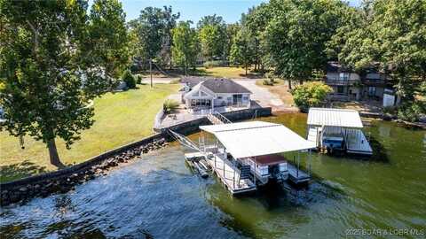 29041 E Gibson Point Road, Gravois Mills, MO 65037