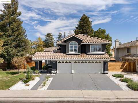 3412 Shogoro Ln, Stockton, CA 95206