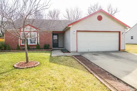635 S Fieldstone Boulevard, Bloomington, IN 47403