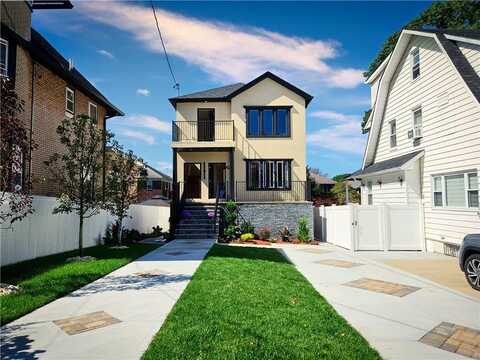372 Sharon Avenue, Staten Island, NY 10301