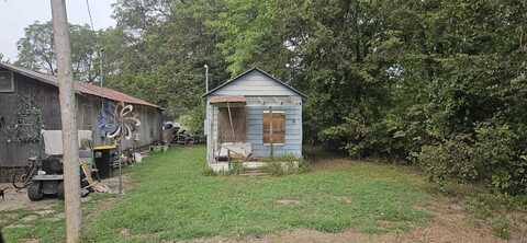 207 N Washington Street, England, AR 72046