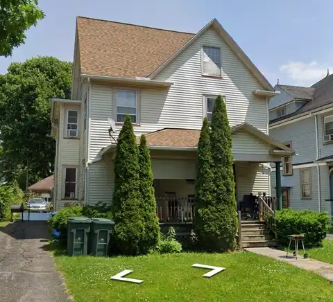 48 Warwick Avenue, Rochester, NY 14611