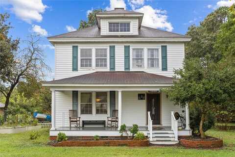 6818 Powhatan Drive, Hayes, VA 23072
