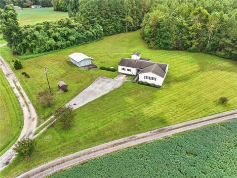 4952 Chestnut Fork Road, Gloucester, VA 23061