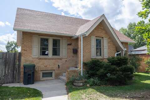 115 W 3RD AVE, Cheyenne, WY 82001