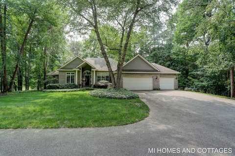 6393 HIDDEN PONDS DRIVE, HOLLAND, MI 49423