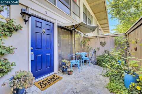 2133 Donald Dr, Moraga, CA 94556