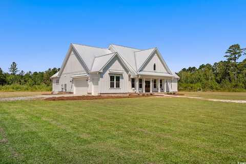 427 Gandy Dr., Andrews, SC 29510