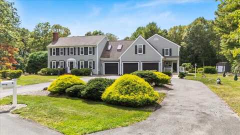 3 Kalmia Path, Sandwich, MA 02563