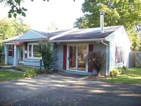 1047 Bibich Court, Crestline, OH 44827
