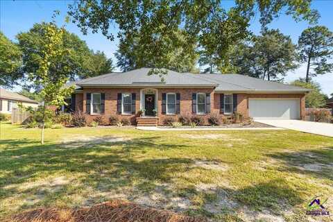 108 Cedar Ridge Drive, Perry, GA 31069